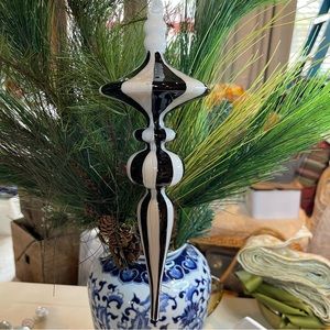 Nwt Robert Stanley Glass Christmas Ornament Black White Finial